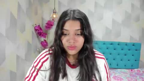 Snapshot of lindabreexlove chatting on 10, 9, 2025 online show from 10, 9, 2025