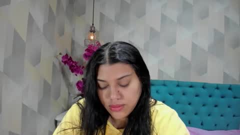 Snapshot of lindabreexlove chatting on 13, 10, 2025 online show from 13, 10, 2025