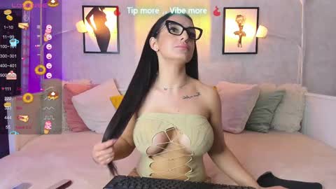 Alexandra online show from 25, 2, 2025