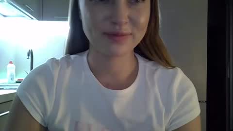 Anna online show from 28, 10, 2025