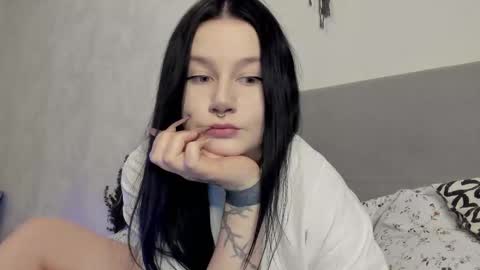 Lina online show from 7, 1, 2026