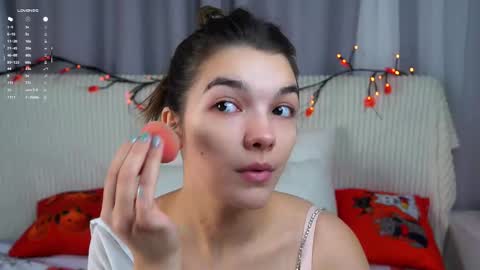 Snapshot of linettedennett chatting on 29, 10, 2025 Kate online show from 29, 10, 2025