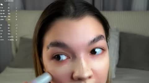 Snapshot of linettedennett chatting on 2, 12, 2025 Kate online show from 2, 12, 2025