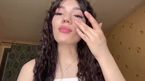 Lira online show from 16, 4, 2026