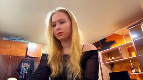 Rose online show from 15, 2, 2026