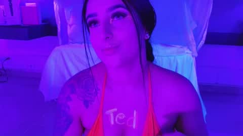 Snapshot of linoshka_1 chatting on 13, 9, 2025 Luciana online show from 13, 9, 2025