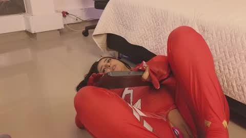 Snapshot of linoshka_1 chatting on 18, 9, 2025 Luciana online show from 18, 9, 2025