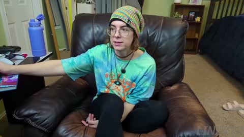 Snapshot of linzy19 chatting on 25, 12, 2024 Linzy19 online show from 25, 12, 2024