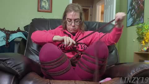 Linzy19 online show from 17, 1, 2025