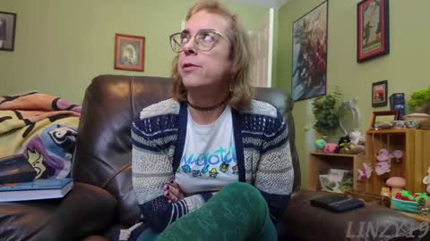 Snapshot of linzy19 chatting on 24, 1, 2025 Linzy19 online show from 24, 1, 2025