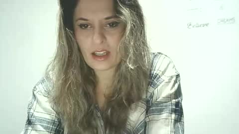 lionessmom online show from 25, 10, 2025