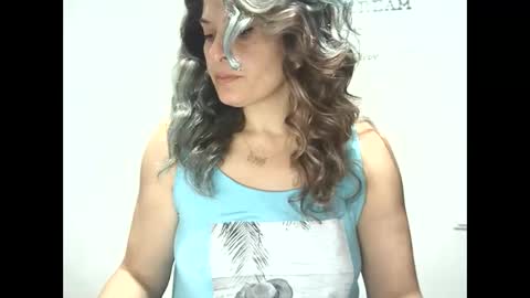 lionessmom online show from 5, 11, 2025