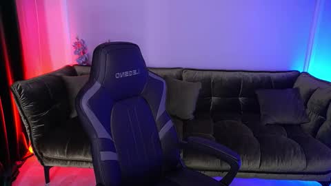 Lia online show from 22, 11, 2025