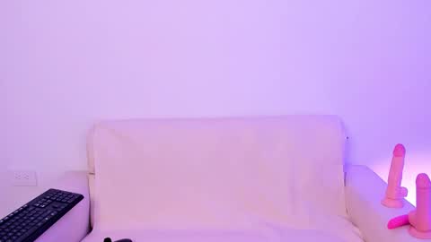 Liorah wolf online show from 6, 3, 2026