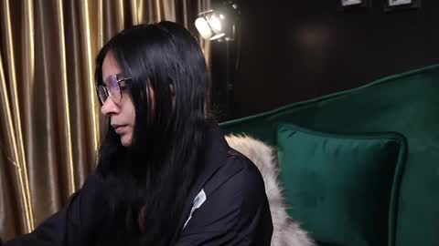 Snapshot of lireesa chatting on 11, 2, 2025 Lire online show from 11, 2, 2025