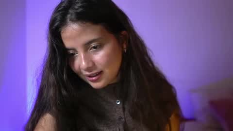 Snapshot of lirio05 chatting on 18, 4, 2026 Lily see u on december 2 online show from 18, 4, 2026