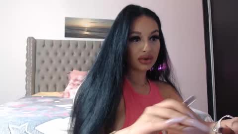 Snapshot of lisa104739 chatting on 2, 11, 2025 Lisa online show from 2, 11, 2025