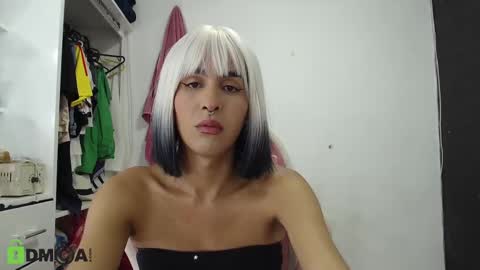 lisa_00_ online show from 3, 2, 2025