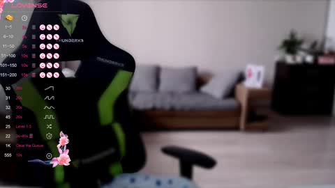 Lisa Harris online show from 10, 2, 2025