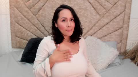 Lisa Baker online show from 20, 12, 2024