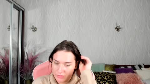 Snapshot of lisa_elfy chatting on 6, 1, 2025 lisa_elfy online show from 6, 1, 2025