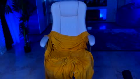 Snapshot of lisa_elfy chatting on 28, 1, 2025 lisa_elfy online show from 28, 1, 2025