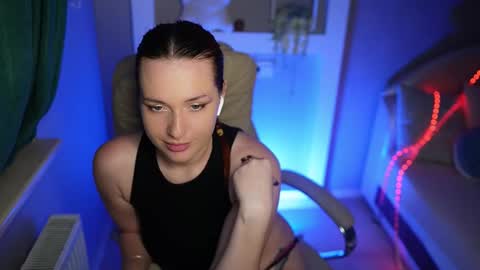 Snapshot of lisa_elfy chatting on 3, 12, 2025 lisa_elfy online show from 3, 12, 2025