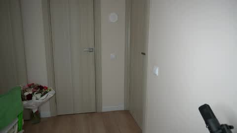 lisa_graham online show from 28, 10, 2025