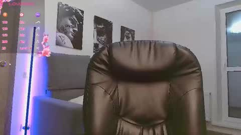 Lisa online show from 11, 3, 2026