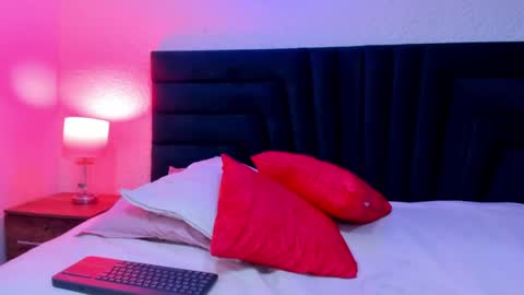 Snapshot of lisa_white_ chatting on 23, 4, 2026 lisa white online show from 23, 4, 2026