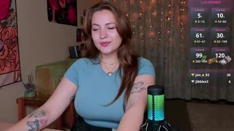 LisaCase online show from 26, 9, 2025