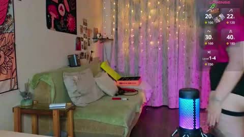 LisaCase online show from 27, 9, 2025