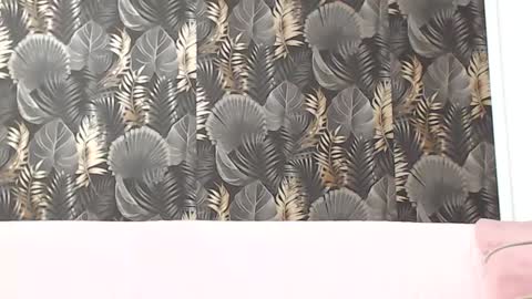 Lisa Grand online show from 25, 2, 2025