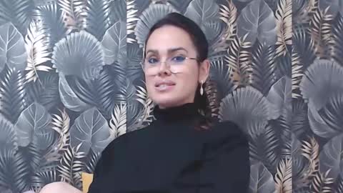 Lisa Grand online show from 2, 11, 2025