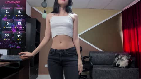 Lisa Gray Independent Model online show from 14, 1, 2025