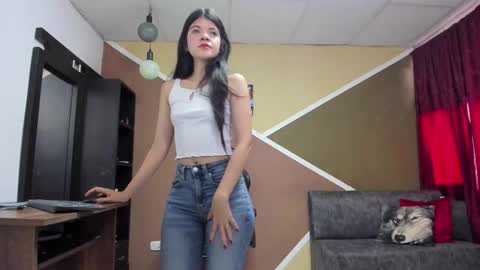 Lisa Gray Independent Model online show from 22, 11, 2025