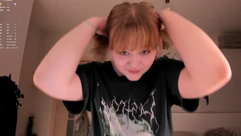 Snapshot of lisalaas chatting on 8, 12, 2024 -Lisa- Help me to reach 100 thumbs up3 online show from 8, 12, 2024