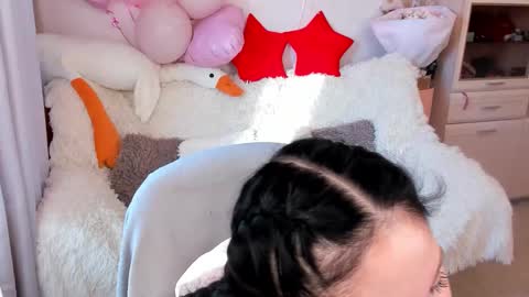 Snapshot of lisamooore chatting on 6, 2, 2026 Lisa Moore online show from 6, 2, 2026