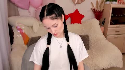 Snapshot of lisamooore chatting on 13, 2, 2026 Lisa Moore online show from 13, 2, 2026