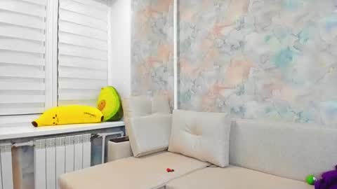 Lisasimsxs online show from 20, 12, 2024