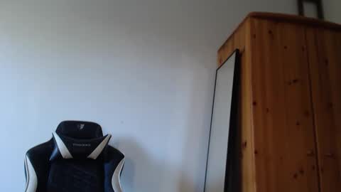 Lisaskybaby online show from 11, 4, 2026