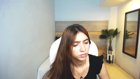 Liseth Fox online show from 5, 12, 2024