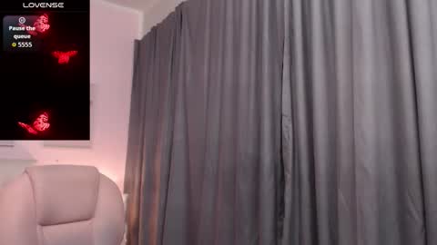 Andrea online show from 5, 12, 2025