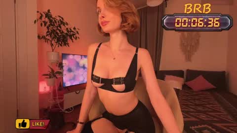 Snapshot of liss_n_gloss chatting on 24, 6, 2026 Lisa online show from 24, 6, 2026