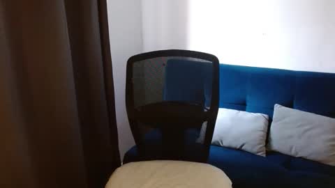 Snapshot of liss_petty chatting on 10, 11, 2025 Liss online show from 10, 11, 2025