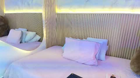 Snapshot of liss_reyes chatting on 7, 3, 2026 Liss online show from 7, 3, 2026