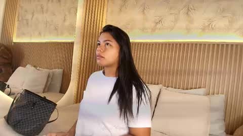 Snapshot of liss_reyes chatting on 28, 3, 2026 Liss online show from 28, 3, 2026