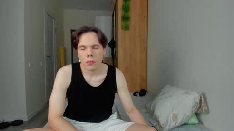 Snapshot of lissa_alfie chatting on 5, 1, 2025 Alfie online show from 5, 1, 2025