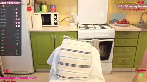 Snapshot of lissa_charmingmilf chatting on 10, 10, 2025 I will be online December 1 at 7PM time Moscow online show from 10, 10, 2025