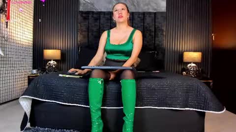 Lissa Kim online show from 6, 7, 2026